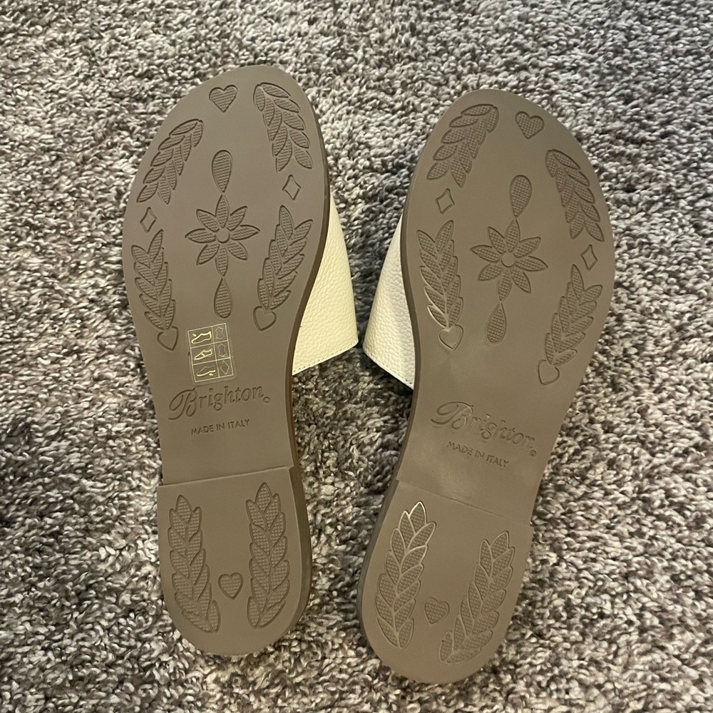 Brighton Women's White Sandals - Picture 4 of 4